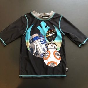 Disney Store Star Wars Black Rash guard Size 5/6